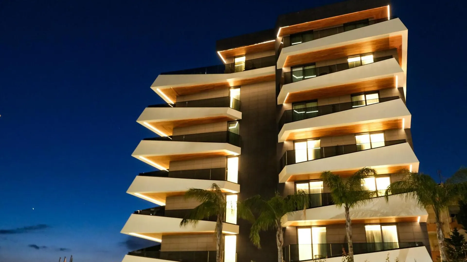 Avanel Signature Saranda Hotel