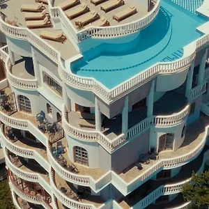 Monte Cristo - Rooftop Pool Saranda